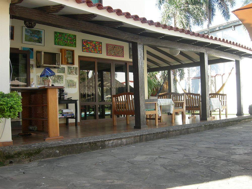 Hostal Los Aventureros Santa Cruz de La Sierra Eksteriør billede