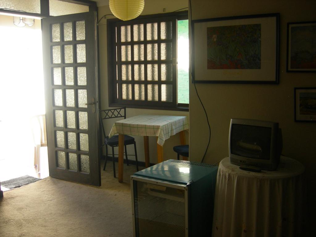 Hostal Los Aventureros Santa Cruz de La Sierra Værelse billede