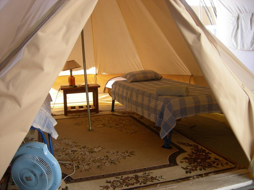 Hostal Los Aventureros Santa Cruz de La Sierra Værelse billede
