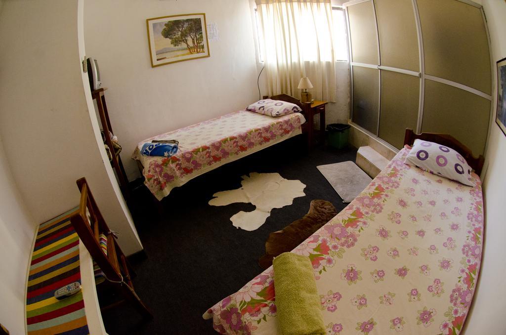 Hostal Los Aventureros Santa Cruz de La Sierra Eksteriør billede