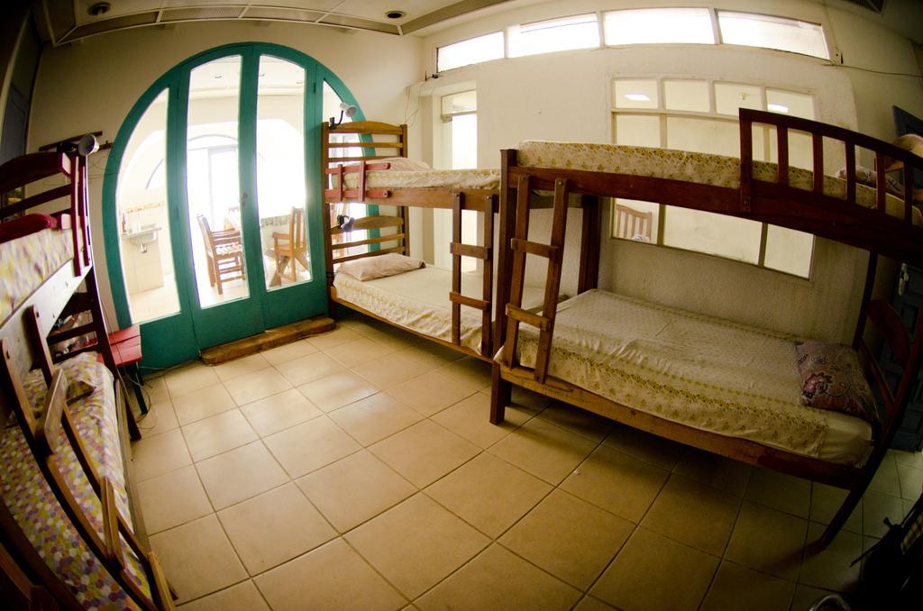 Hostal Los Aventureros Santa Cruz de La Sierra Eksteriør billede