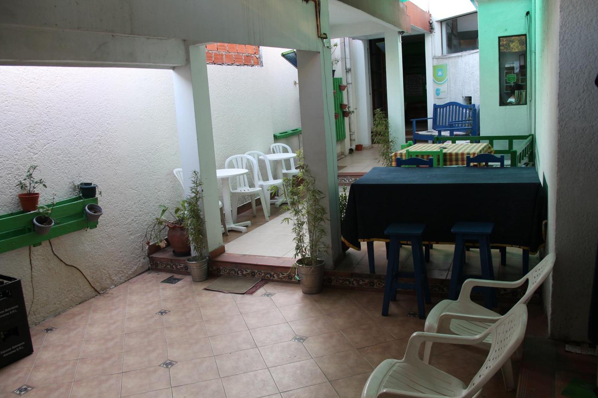 Hostal Los Aventureros Santa Cruz de La Sierra Eksteriør billede