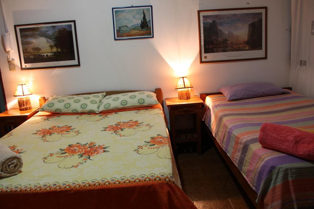Hostal Los Aventureros Santa Cruz de La Sierra Eksteriør billede